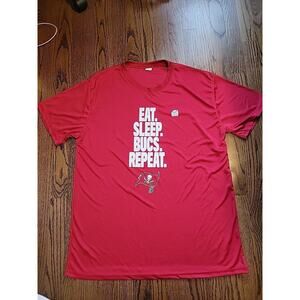 Tampa Bay Buccaneers Shirt Mens Size XL Jersey NFL Football Tee Tshirt Top